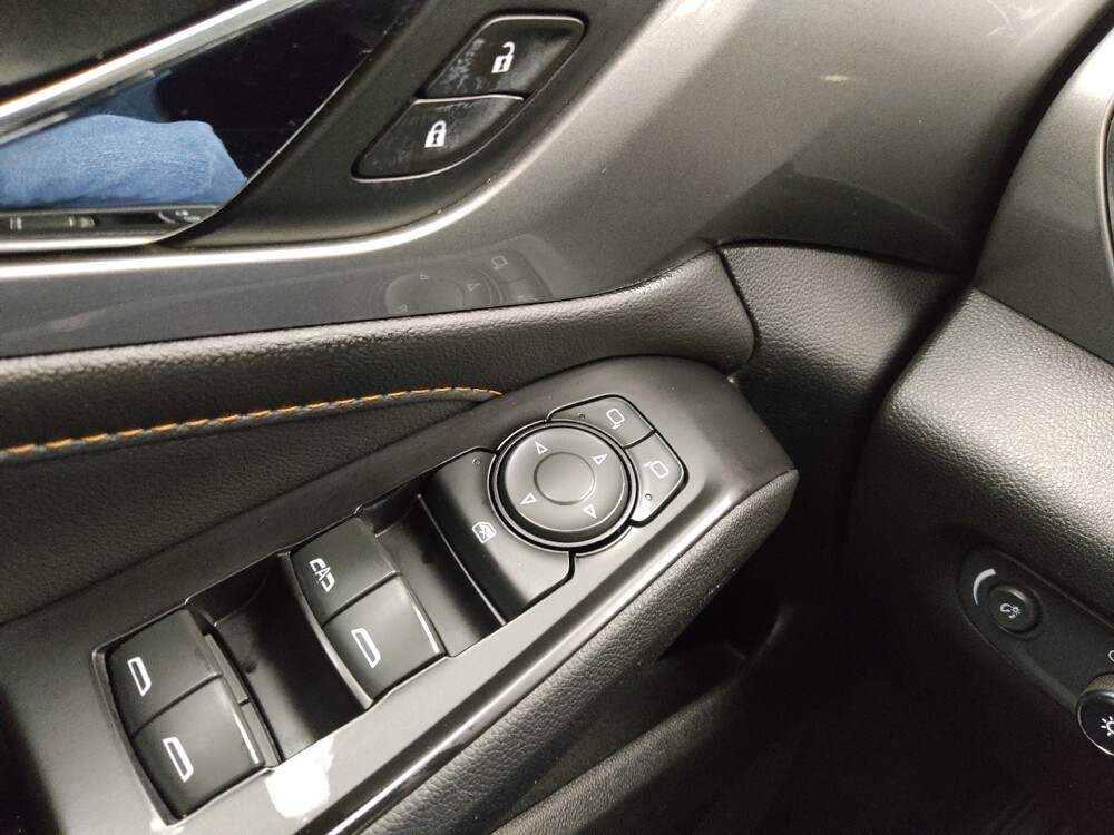2019 Chevrolet Traverse in Wichita, KS 67207 - 18133794 27