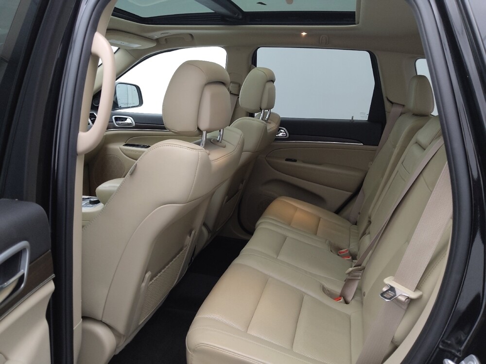 2018 Jeep Grand Cherokee in Topeka, KS 66611 - 18133795 18