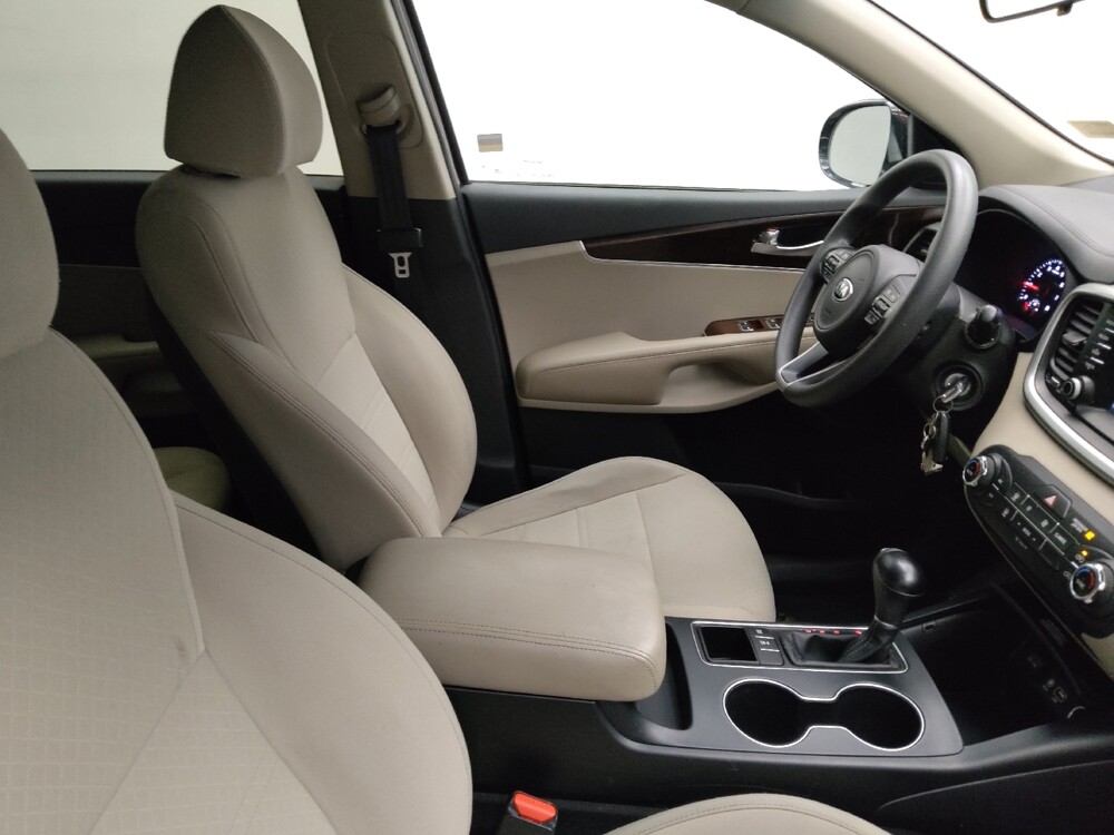2018 Kia Sorento in Des Moines, IA 50310 - 18133796 21