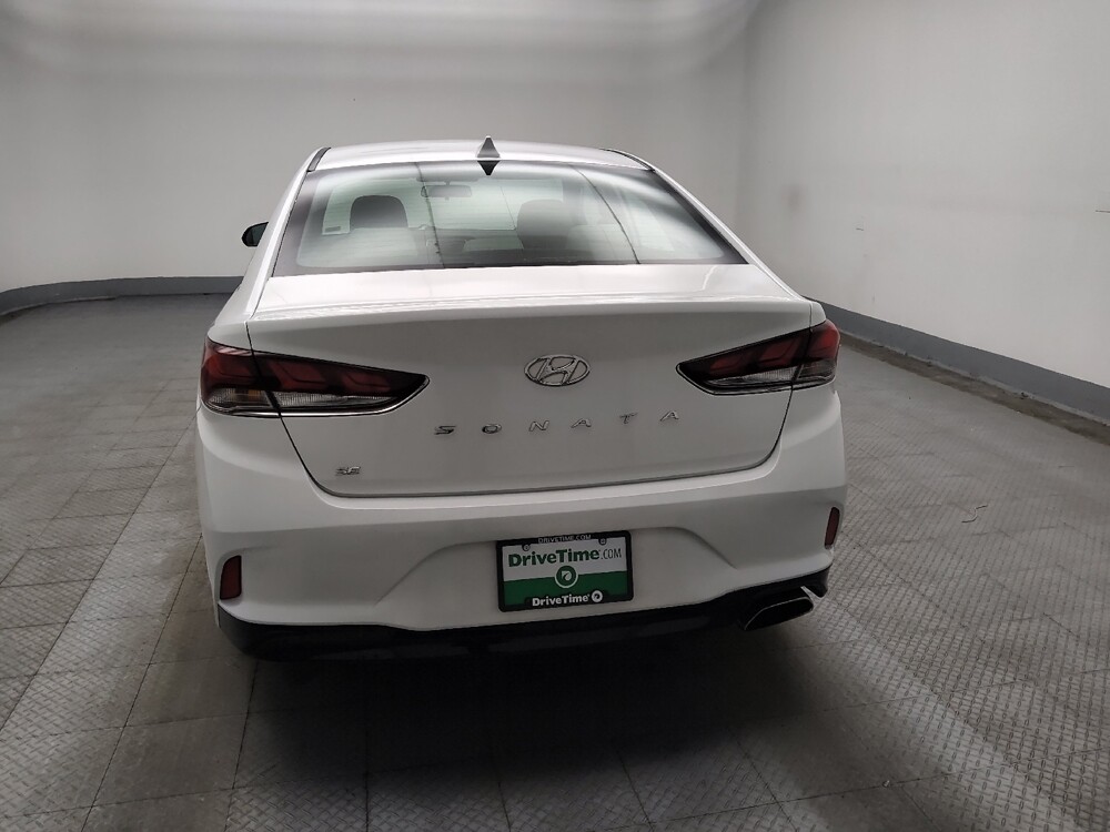 2018 Hyundai Sonata in Des Moines, IA 50310 - 18133797 6