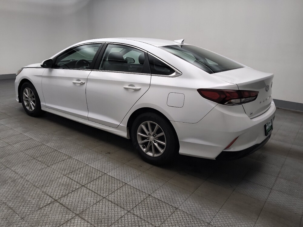 2018 Hyundai Sonata in Des Moines, IA 50310 - 18133797 3