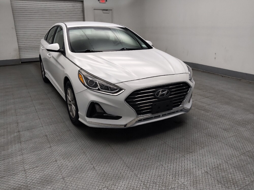2018 Hyundai Sonata in Des Moines, IA 50310 - 18133797 13