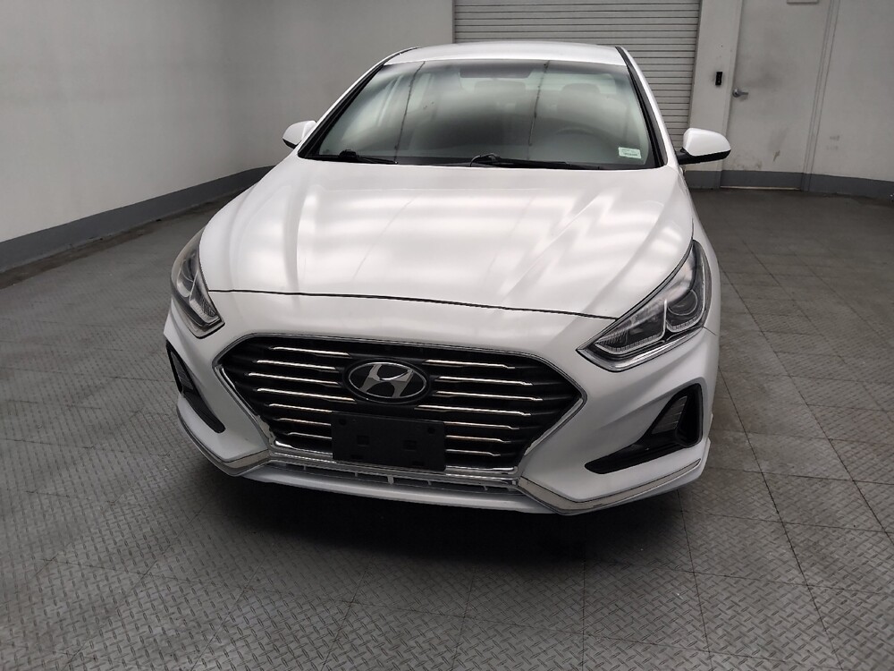 2018 Hyundai Sonata in Des Moines, IA 50310 - 18133797 15