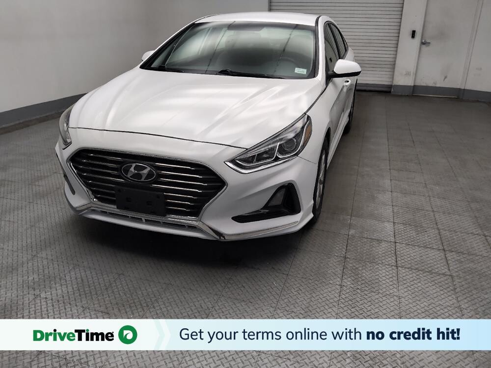 2018 Hyundai Sonata in Des Moines, IA 50310 - 18133797