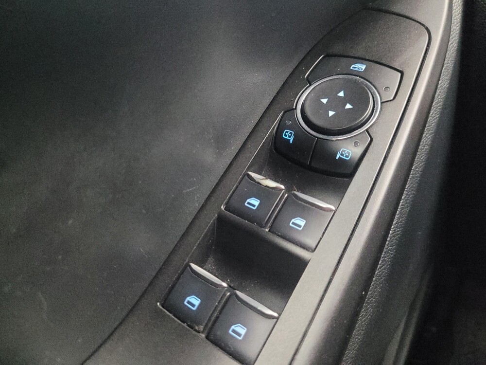 2022 Ford Explorer in Ft Wayne, IN 46805 - 18133804 27