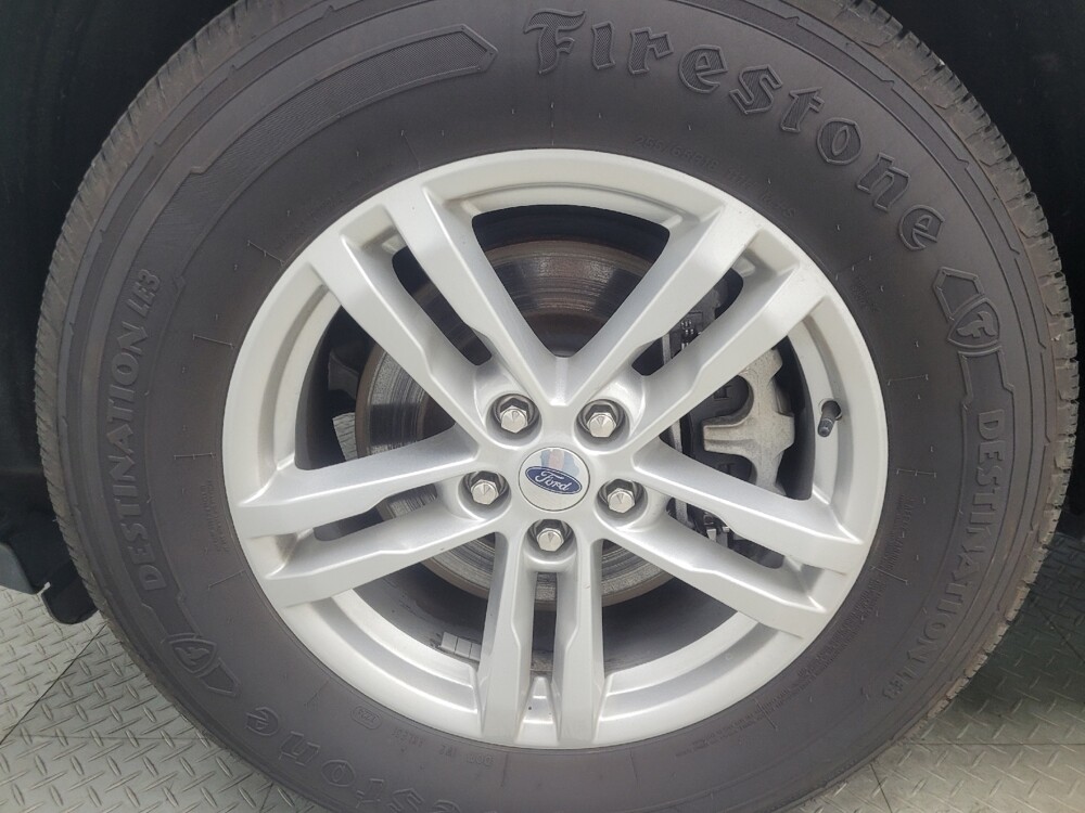 2022 Ford Explorer in Ft Wayne, IN 46805 - 18133804 31