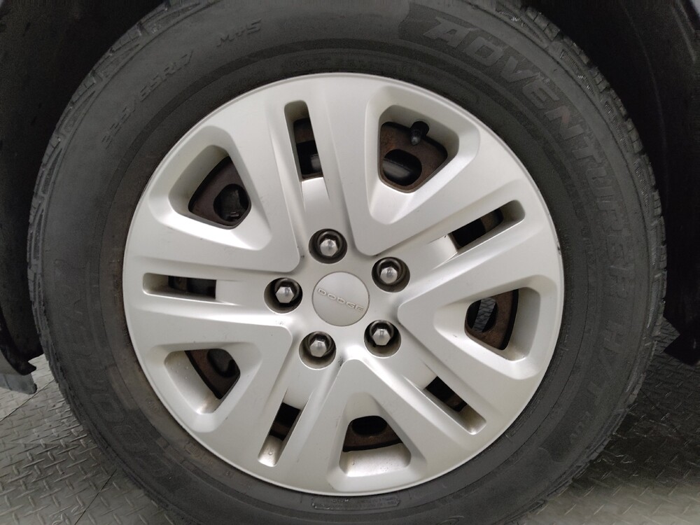 2016 Dodge Grand Caravan in Indianapolis, IN 46219 - 18133805 31