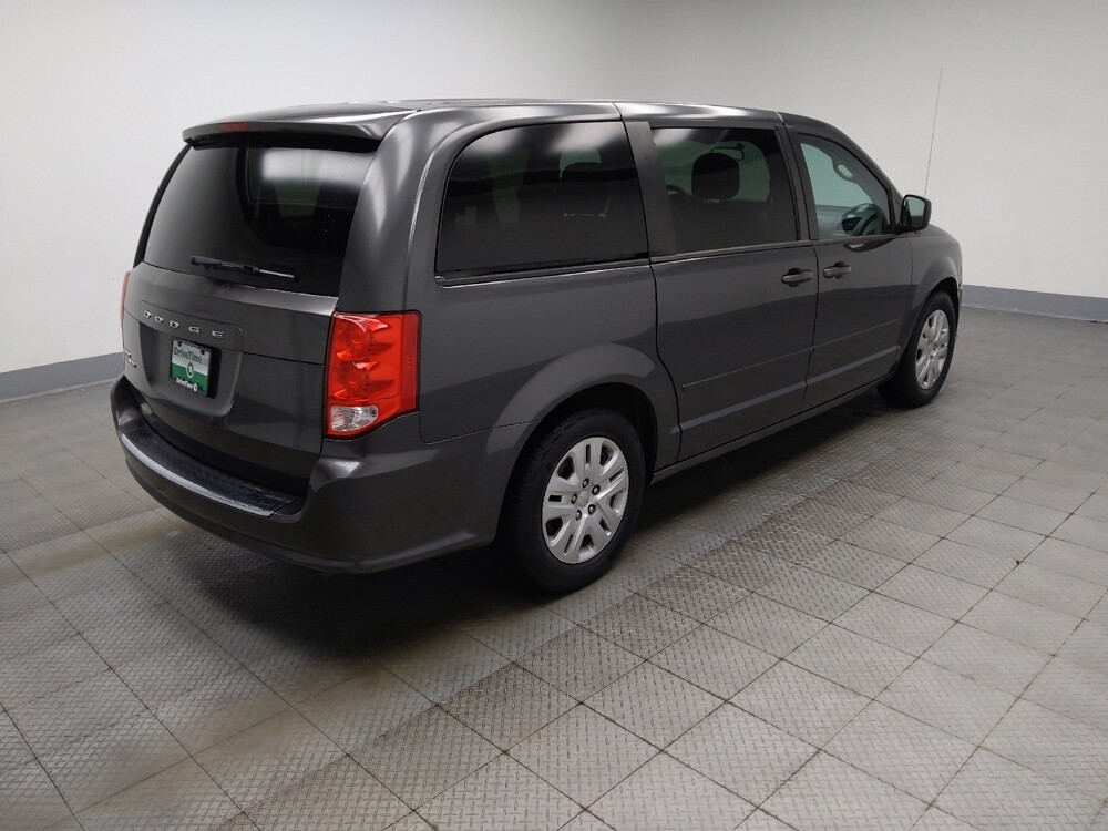 2016 Dodge Grand Caravan in Indianapolis, IN 46219 - 18133805 10
