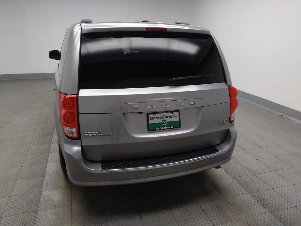 2017 Dodge Grand Caravan in Indianapolis, IN 46219 - 18133806 6