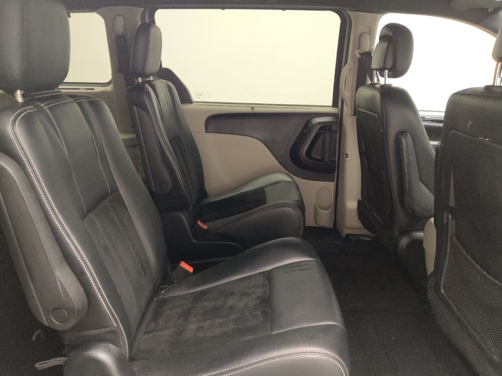 2017 Dodge Grand Caravan in Indianapolis, IN 46219 - 18133806 19