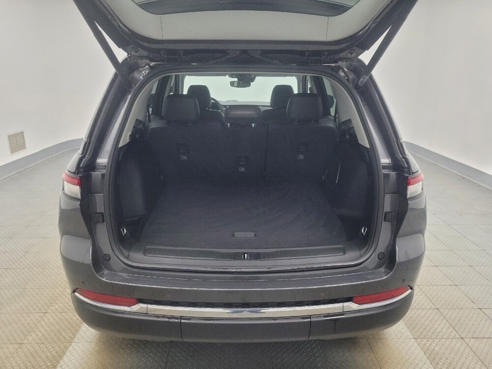 2022 Jeep Grand Cherokee in Indianapolis, IN 46219 - 18133807 29