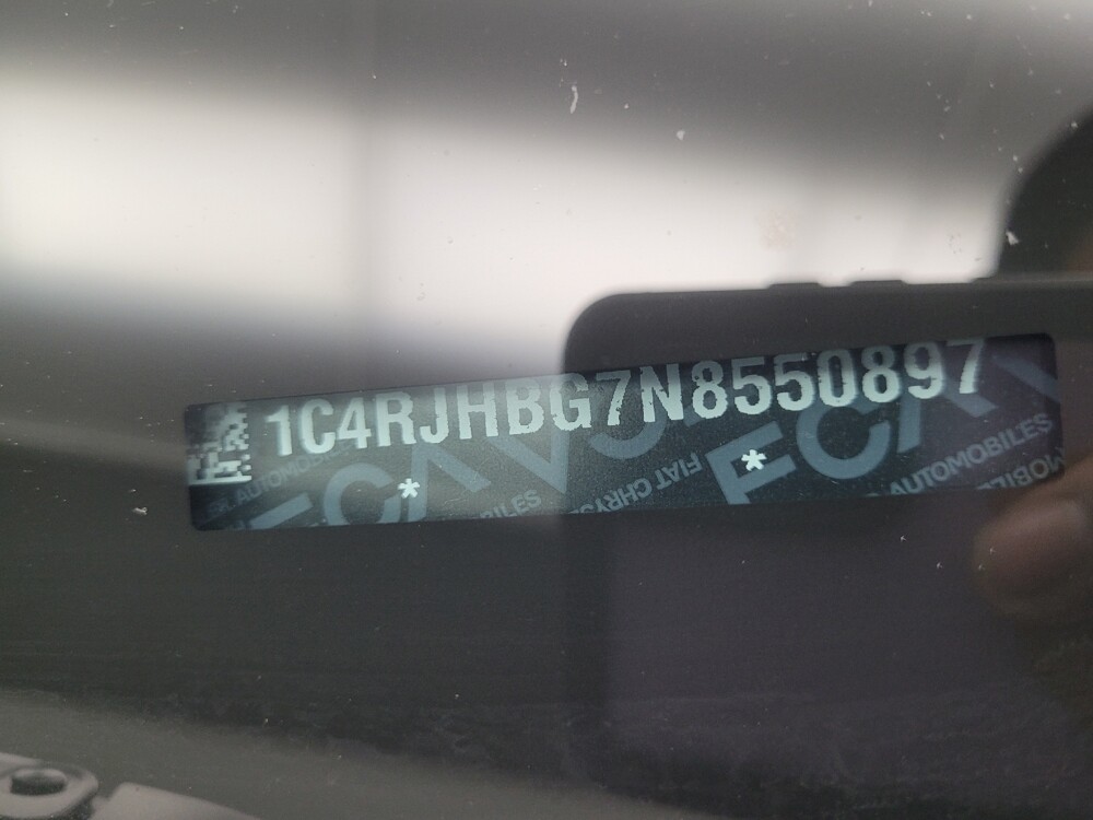 2022 Jeep Grand Cherokee in Indianapolis, IN 46219 - 18133807 33