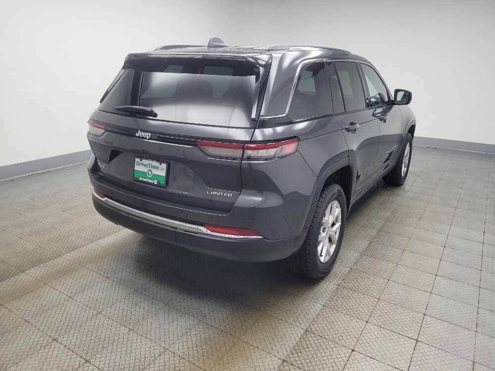 2022 Jeep Grand Cherokee in Indianapolis, IN 46219 - 18133807 9
