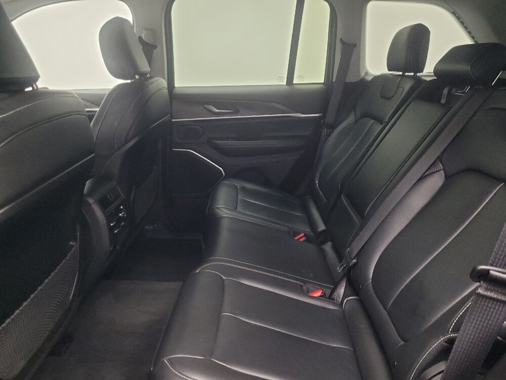 2022 Jeep Grand Cherokee in Indianapolis, IN 46219 - 18133807 18