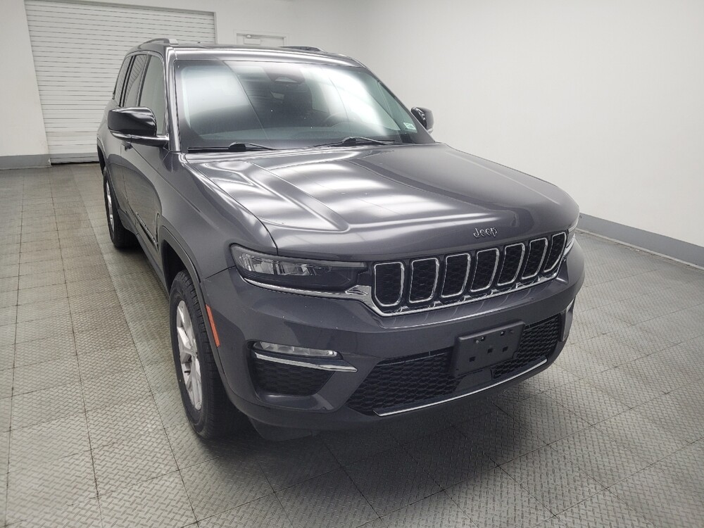 2022 Jeep Grand Cherokee in Indianapolis, IN 46219 - 18133807 13