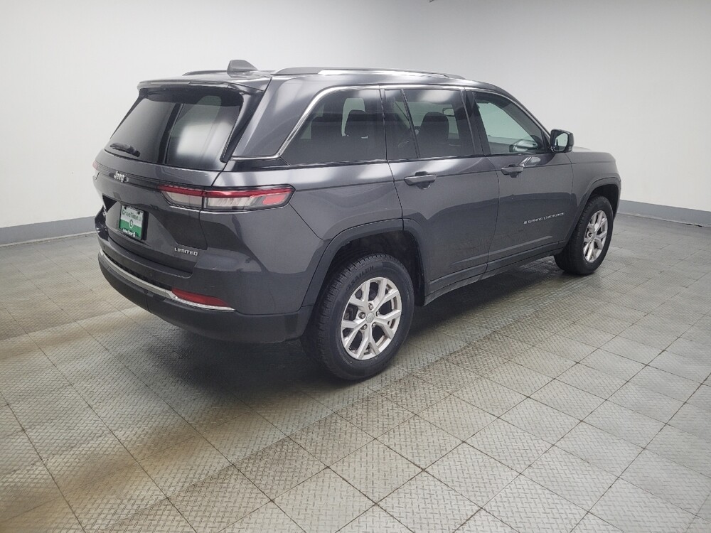 2022 Jeep Grand Cherokee in Indianapolis, IN 46219 - 18133807 10
