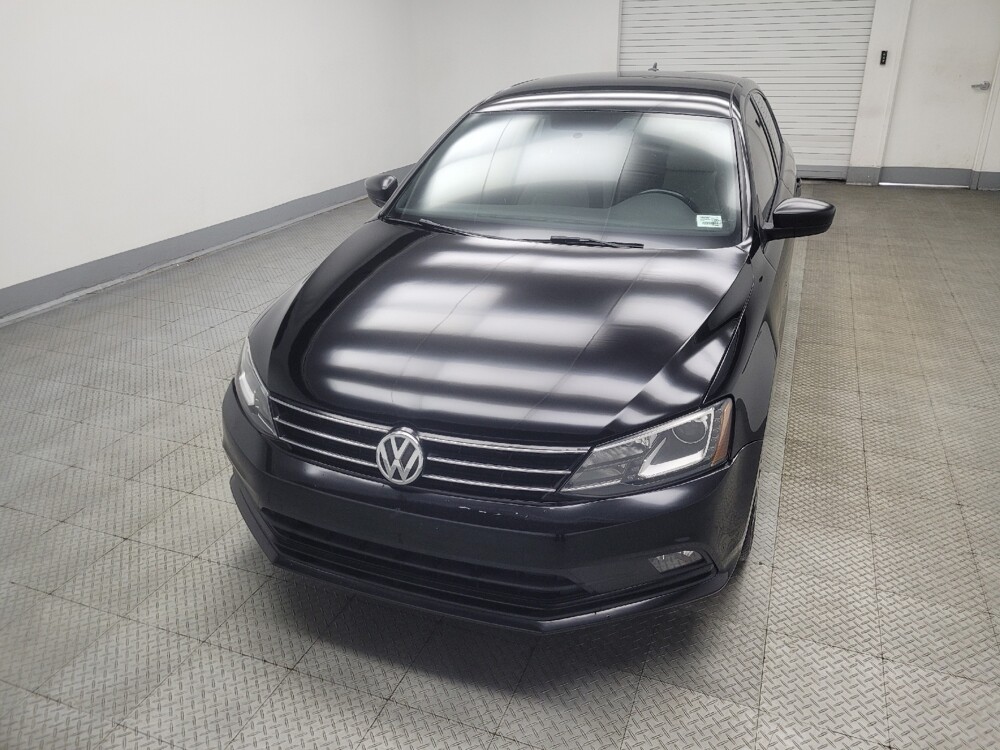2016 Volkswagen Jetta in Indianapolis, IN 46219 - 18133808 15