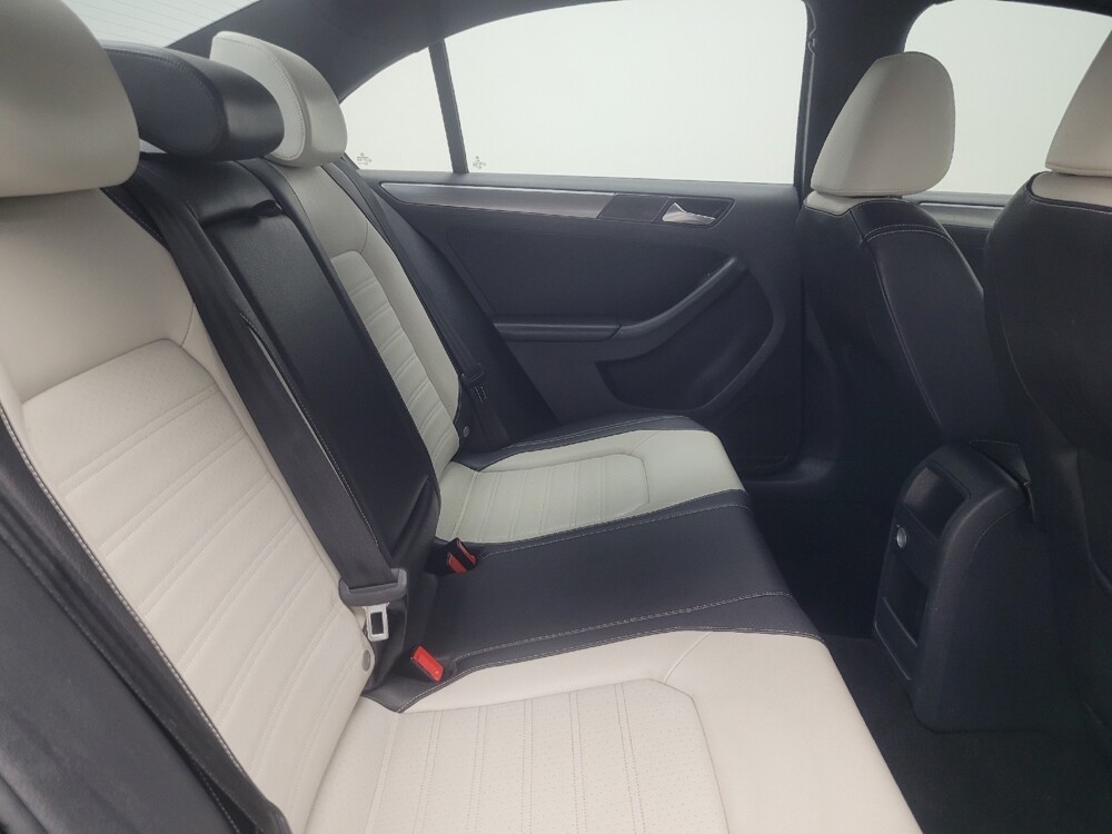 2016 Volkswagen Jetta in Indianapolis, IN 46219 - 18133808 19