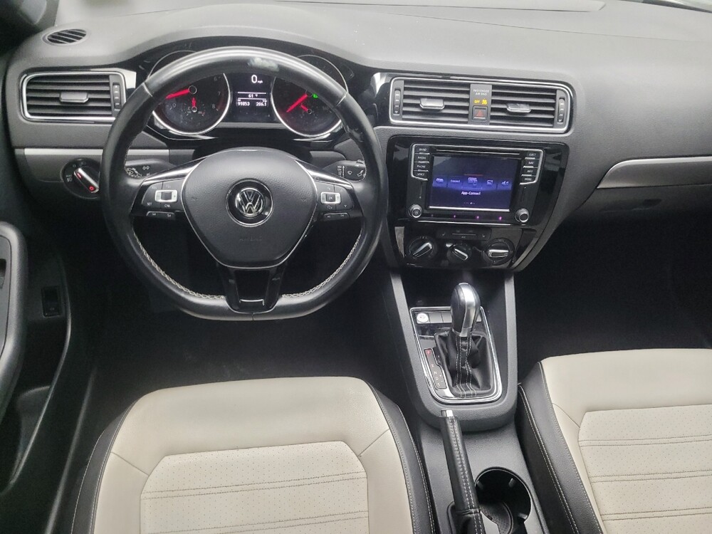 2016 Volkswagen Jetta in Indianapolis, IN 46219 - 18133808 22