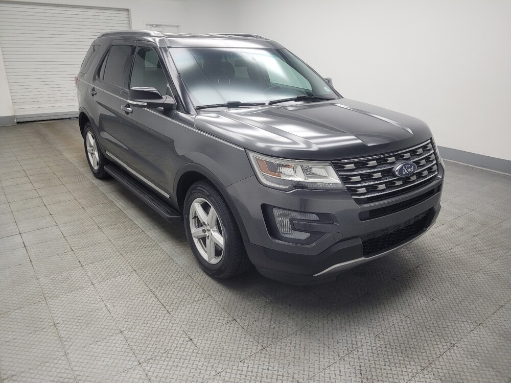 2017 Ford Explorer in Indianapolis, IN 46219 - 18133809 11