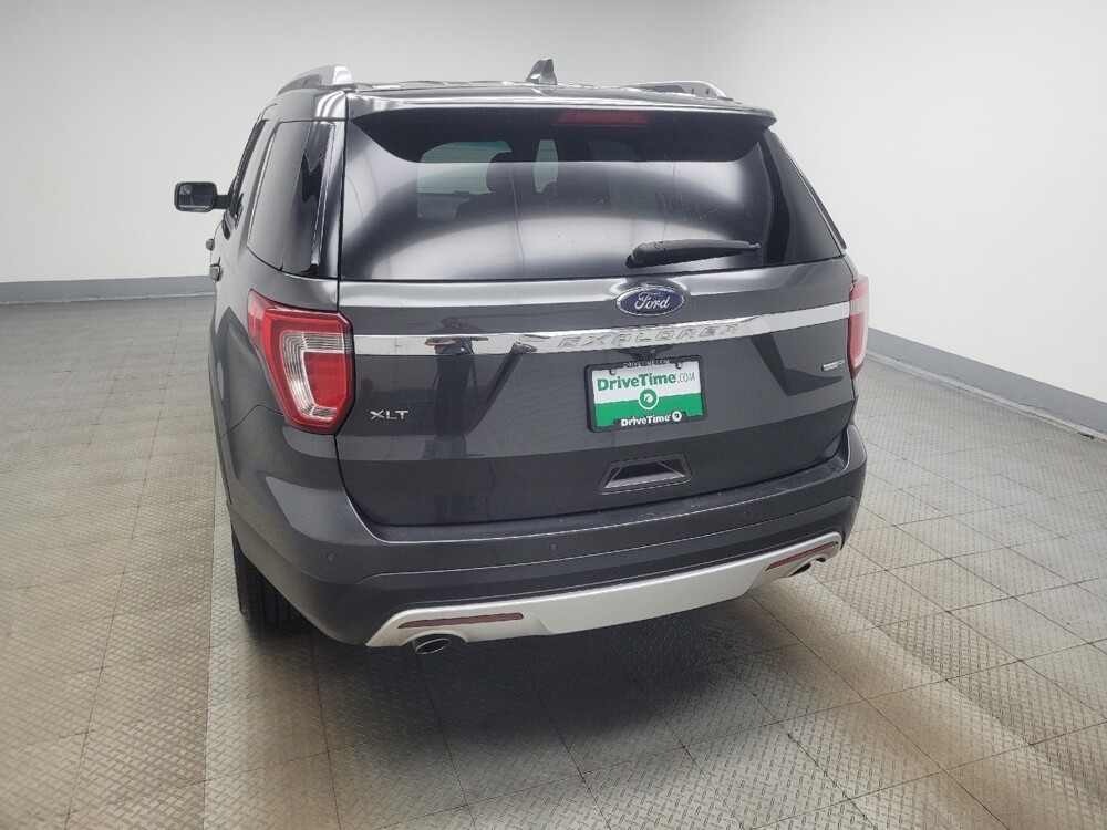 2017 Ford Explorer in Indianapolis, IN 46219 - 18133809 6