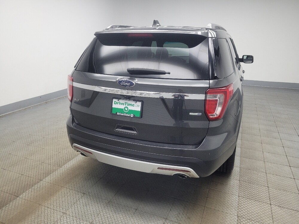 2017 Ford Explorer in Indianapolis, IN 46219 - 18133809 7