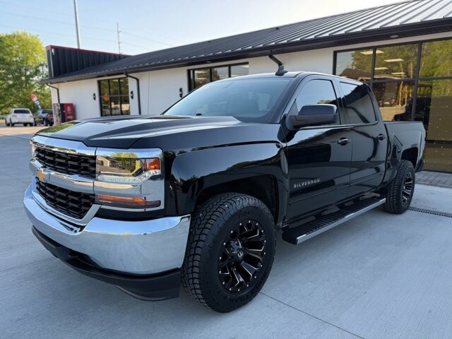2016 Chevrolet Silverado 1500 in Knoxville, TN 37920 - 18133812 3
