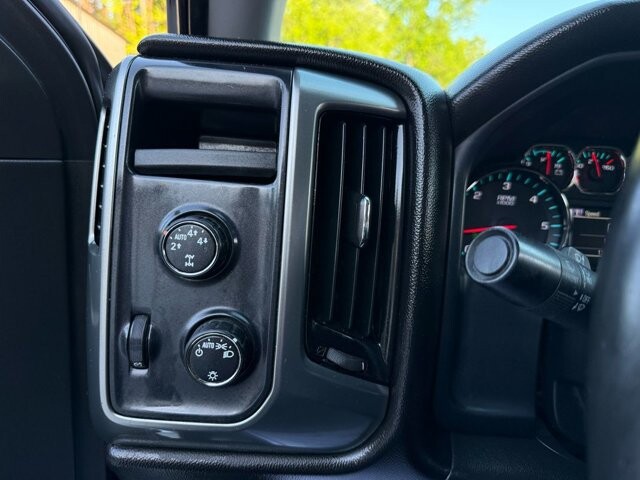 2016 Chevrolet Silverado 1500 in Knoxville, TN 37920 - 18133812 21