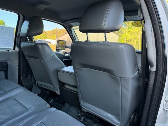 2013 Ford F250 in Knoxville, TN 37920 - 18133813 12