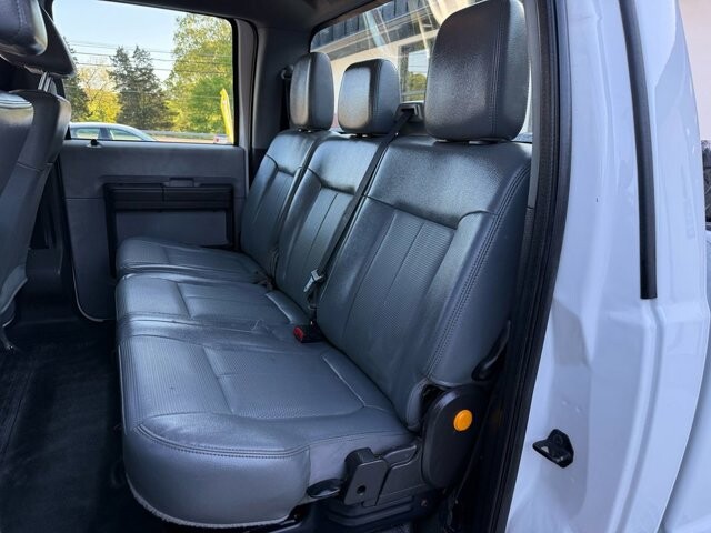 2013 Ford F250 in Knoxville, TN 37920 - 18133813 8
