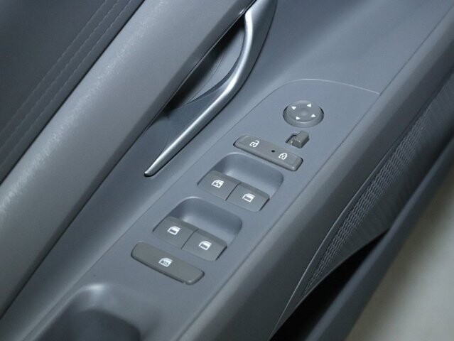 2023 Hyundai Elantra in Bedford, OH 44146 - 18133819 16