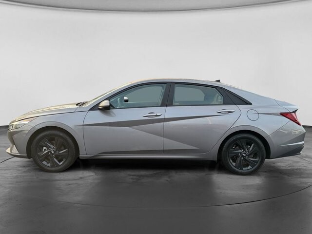 2023 Hyundai Elantra in Bedford, OH 44146 - 18133819 6