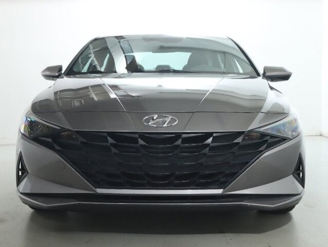 2023 Hyundai Elantra in Bedford, OH 44146 - 18133819 5