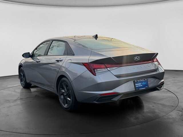 2023 Hyundai Elantra in Bedford, OH 44146 - 18133819 5