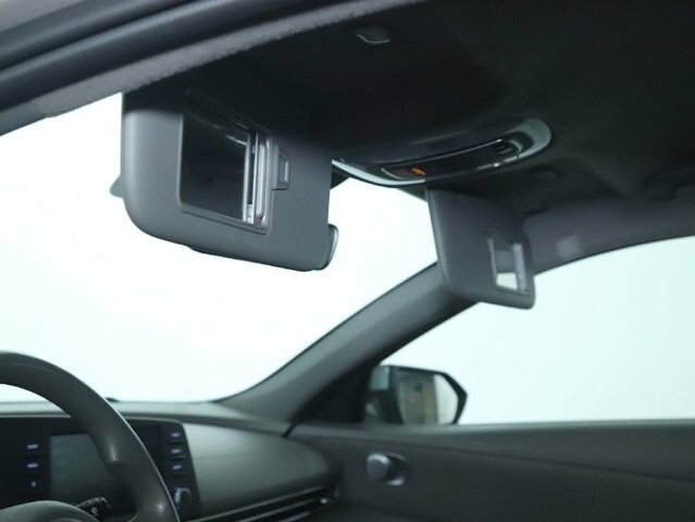 2023 Hyundai Elantra in Bedford, OH 44146 - 18133819 19