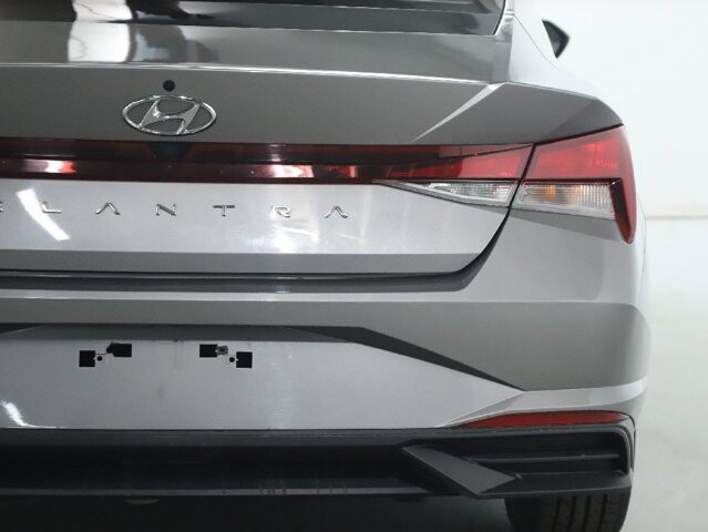 2023 Hyundai Elantra in Bedford, OH 44146 - 18133819 44