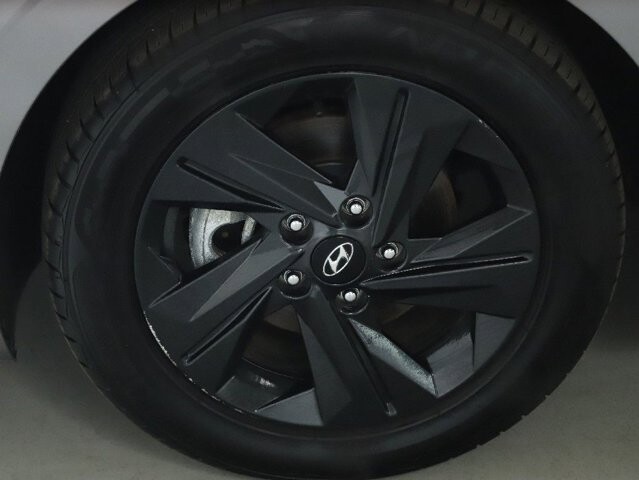 2023 Hyundai Elantra in Bedford, OH 44146 - 18133819 37