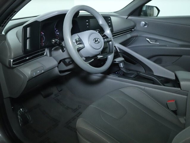 2023 Hyundai Elantra in Bedford, OH 44146 - 18133819 17