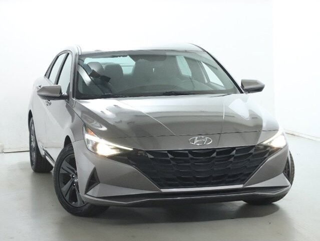 2023 Hyundai Elantra in Bedford, OH 44146 - 18133819 2