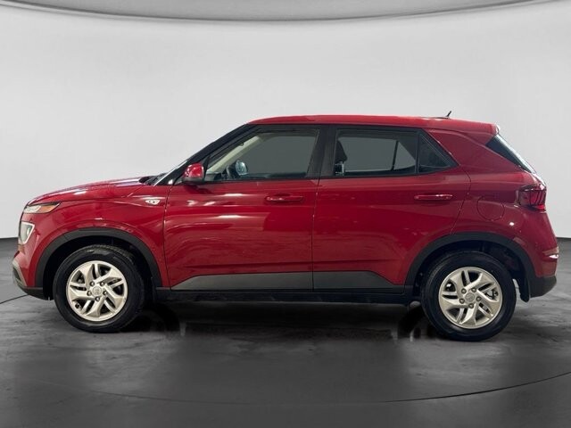 2023 Hyundai Venue in Bedford, OH 44146 - 18133822 6