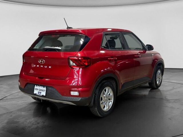 2023 Hyundai Venue in Bedford, OH 44146 - 18133822 3