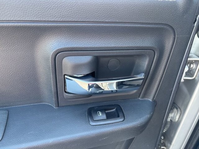 2011 RAM 1500 in Marysville, OH 43040 - 18133839 27