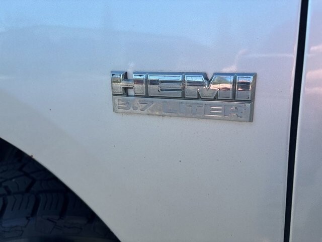 2011 RAM 1500 in Marysville, OH 43040 - 18133839 4