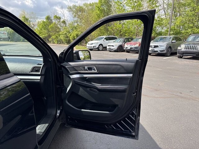 2017 Ford Explorer in Marysville, OH 43040 - 18133840 39