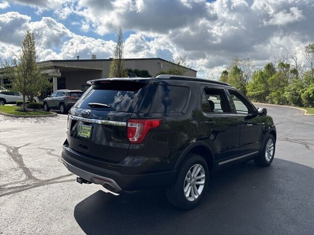 2017 Ford Explorer in Marysville, OH 43040 - 18133840 9