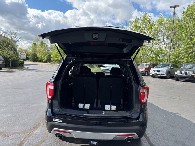 2017 Ford Explorer in Marysville, OH 43040 - 18133840 33