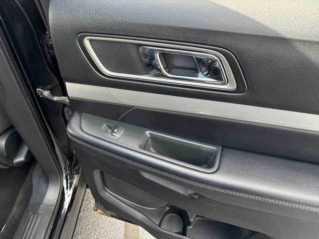 2017 Ford Explorer in Marysville, OH 43040 - 18133840 36