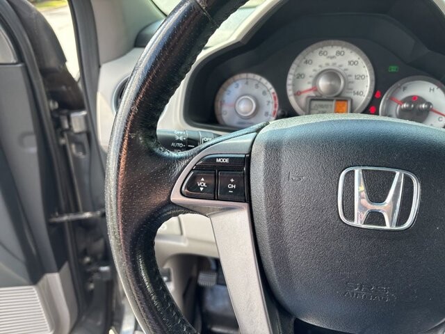 2011 Honda Pilot in Marysville, OH 43040 - 18133841 23