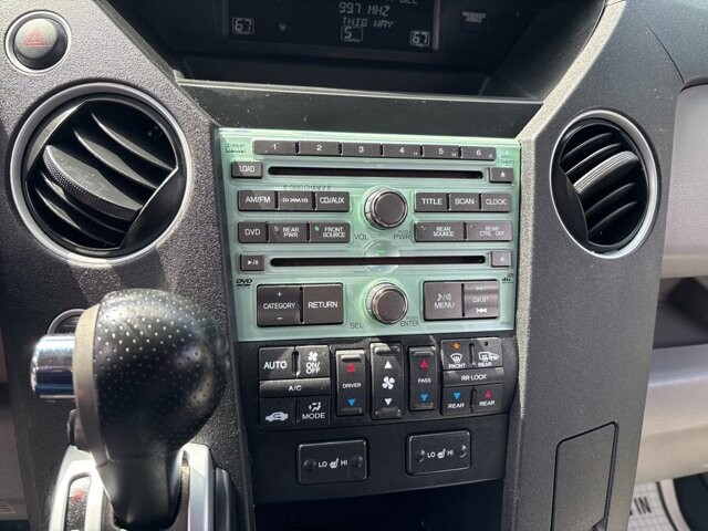 2011 Honda Pilot in Marysville, OH 43040 - 18133841 29