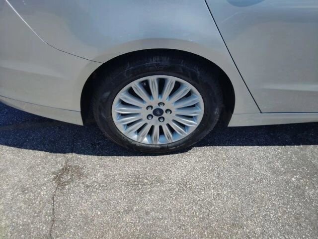 2016 Ford Fusion in Greenville, SC 29607 - 18133842 15
